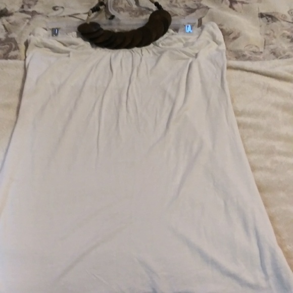 Wet seal shirt - Picture 2 of 4
